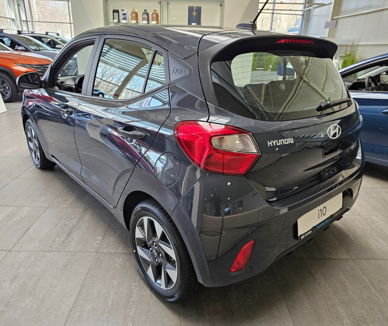 Hyundai i10