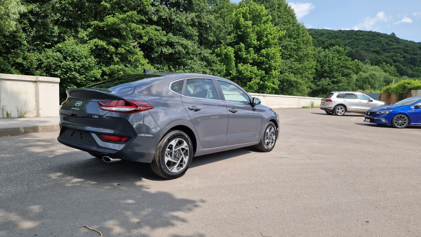 Hyundai i30