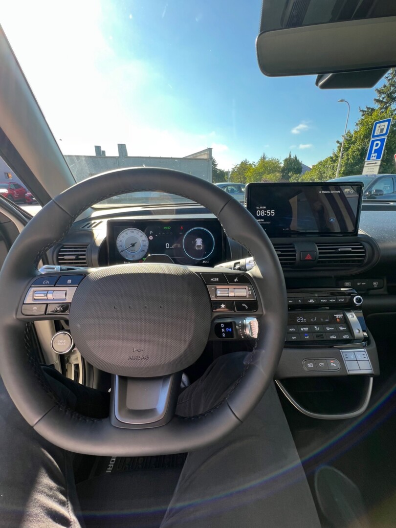 Hyundai INSTER
