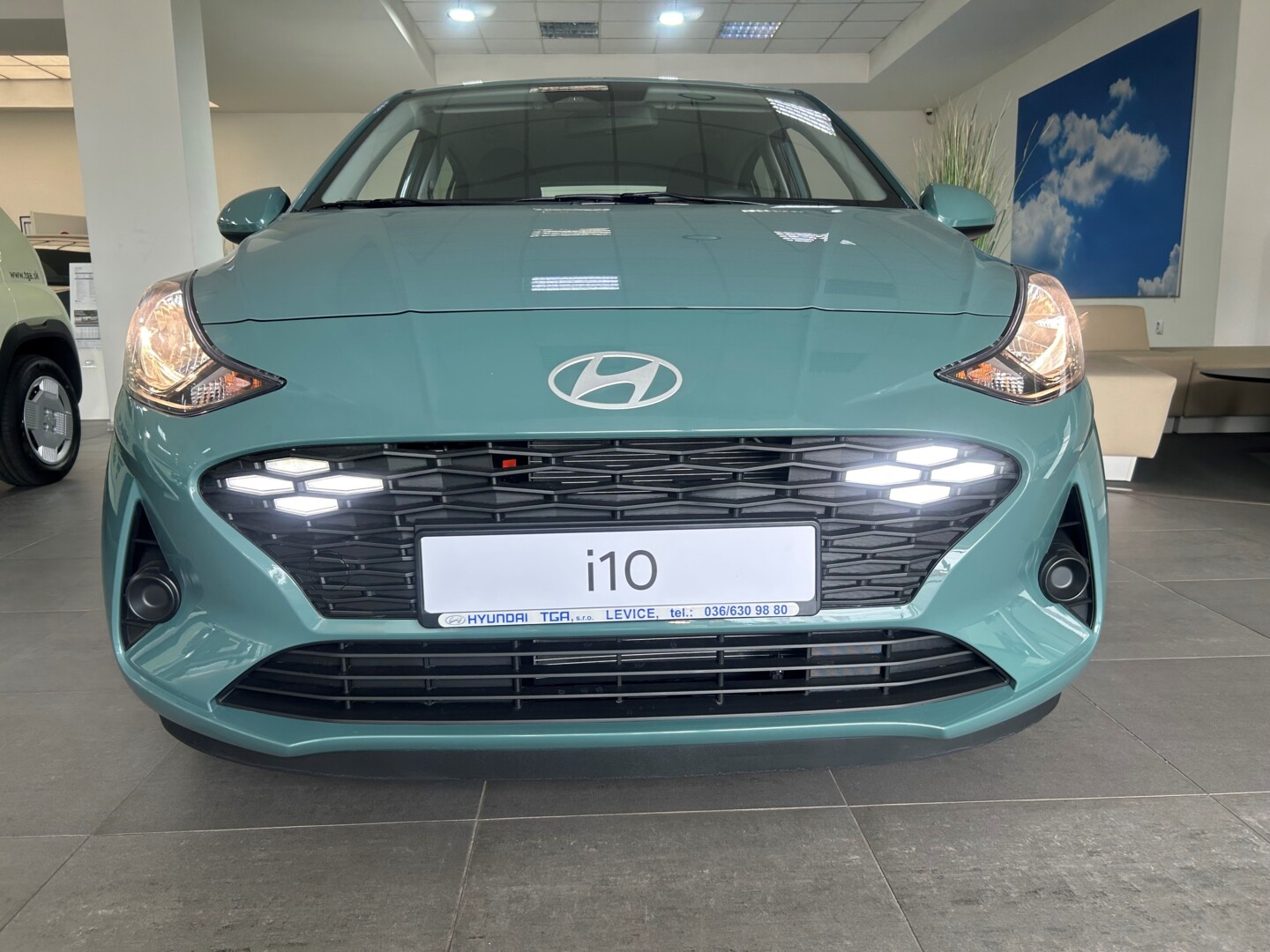 Hyundai i10
