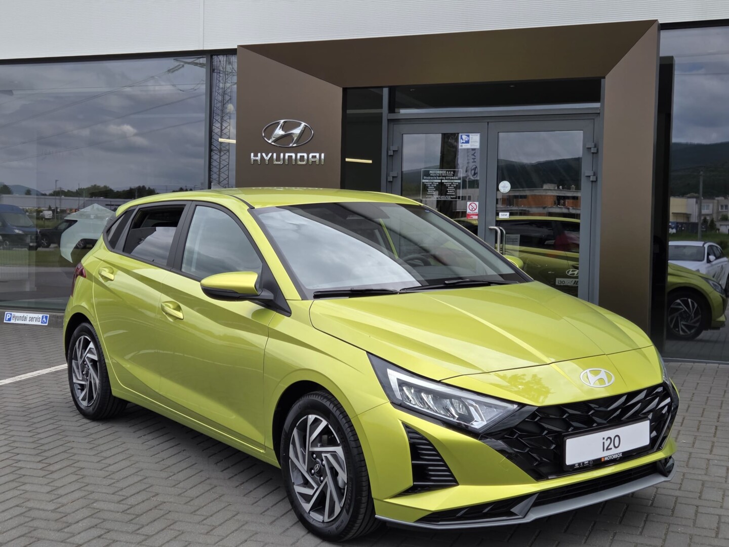 Hyundai i20