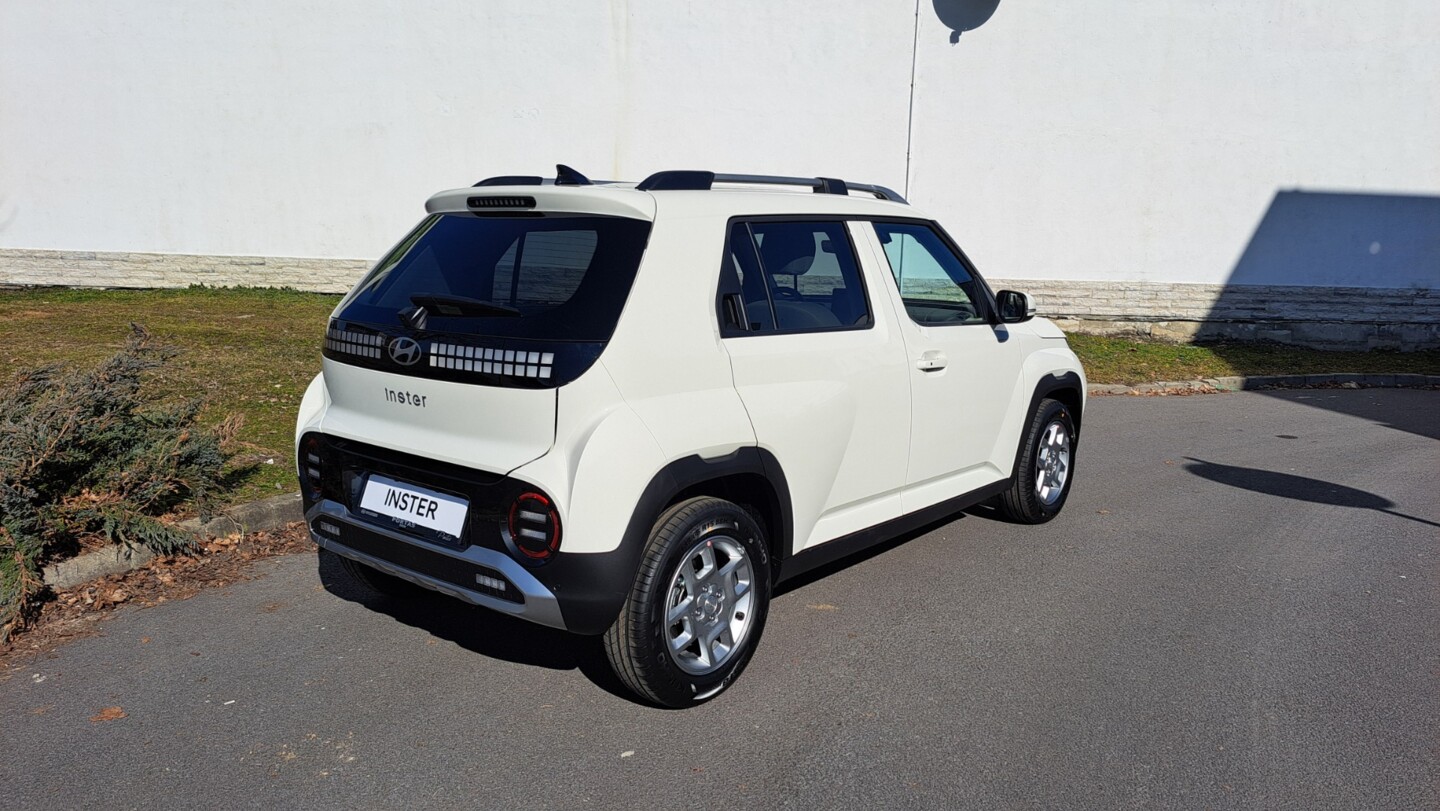 Hyundai INSTER