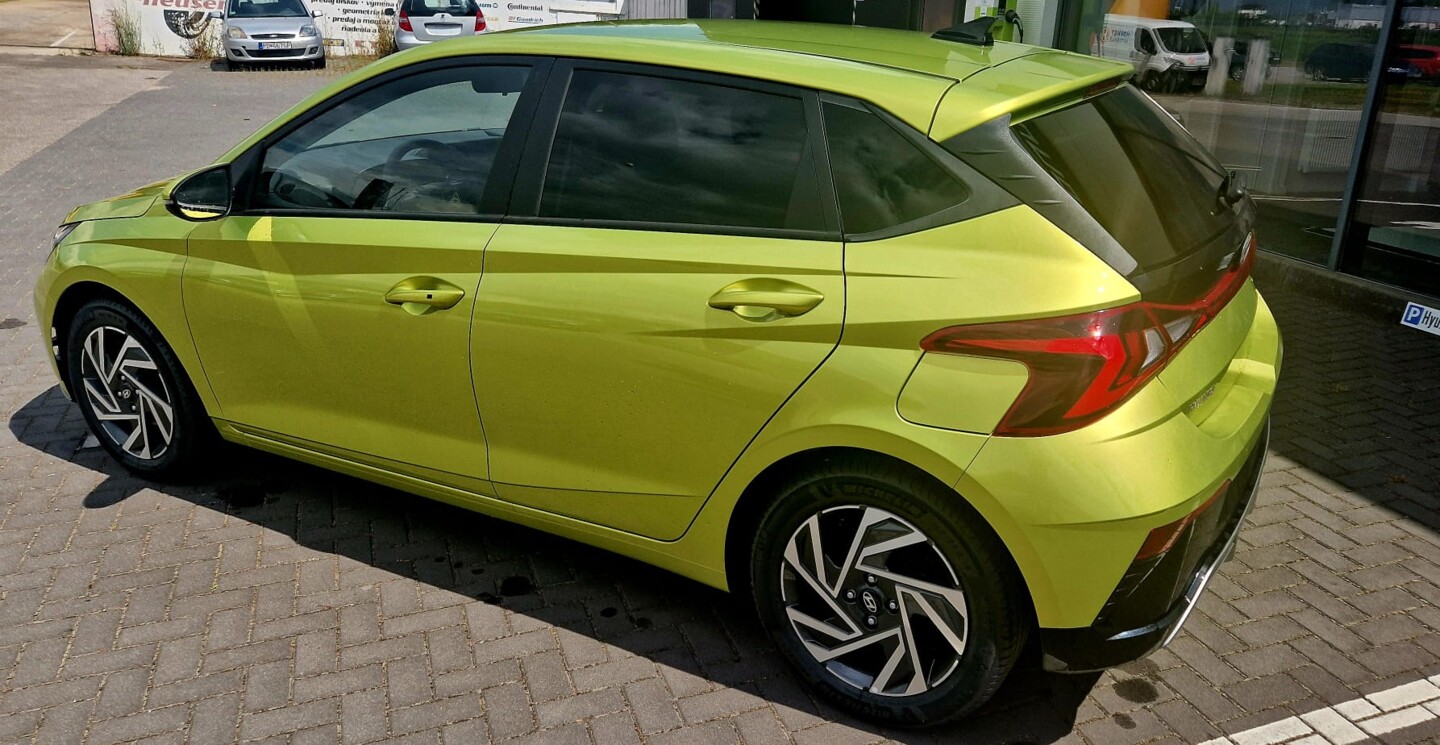 Hyundai i20