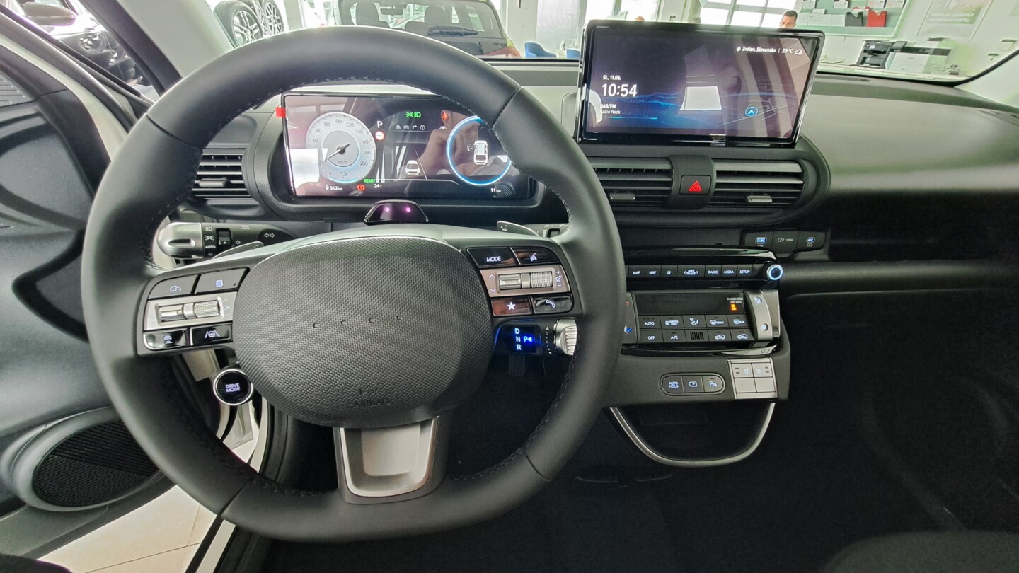 Hyundai INSTER