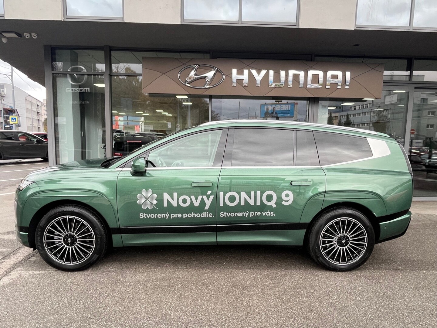 Hyundai IONIQ 9