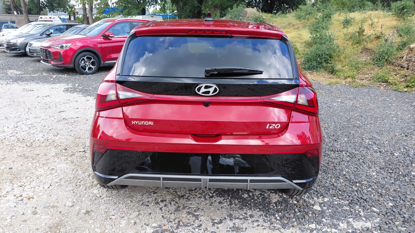 Hyundai i20
