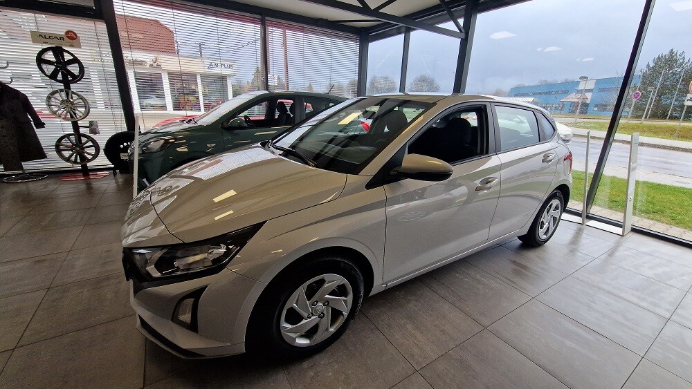 Hyundai i20