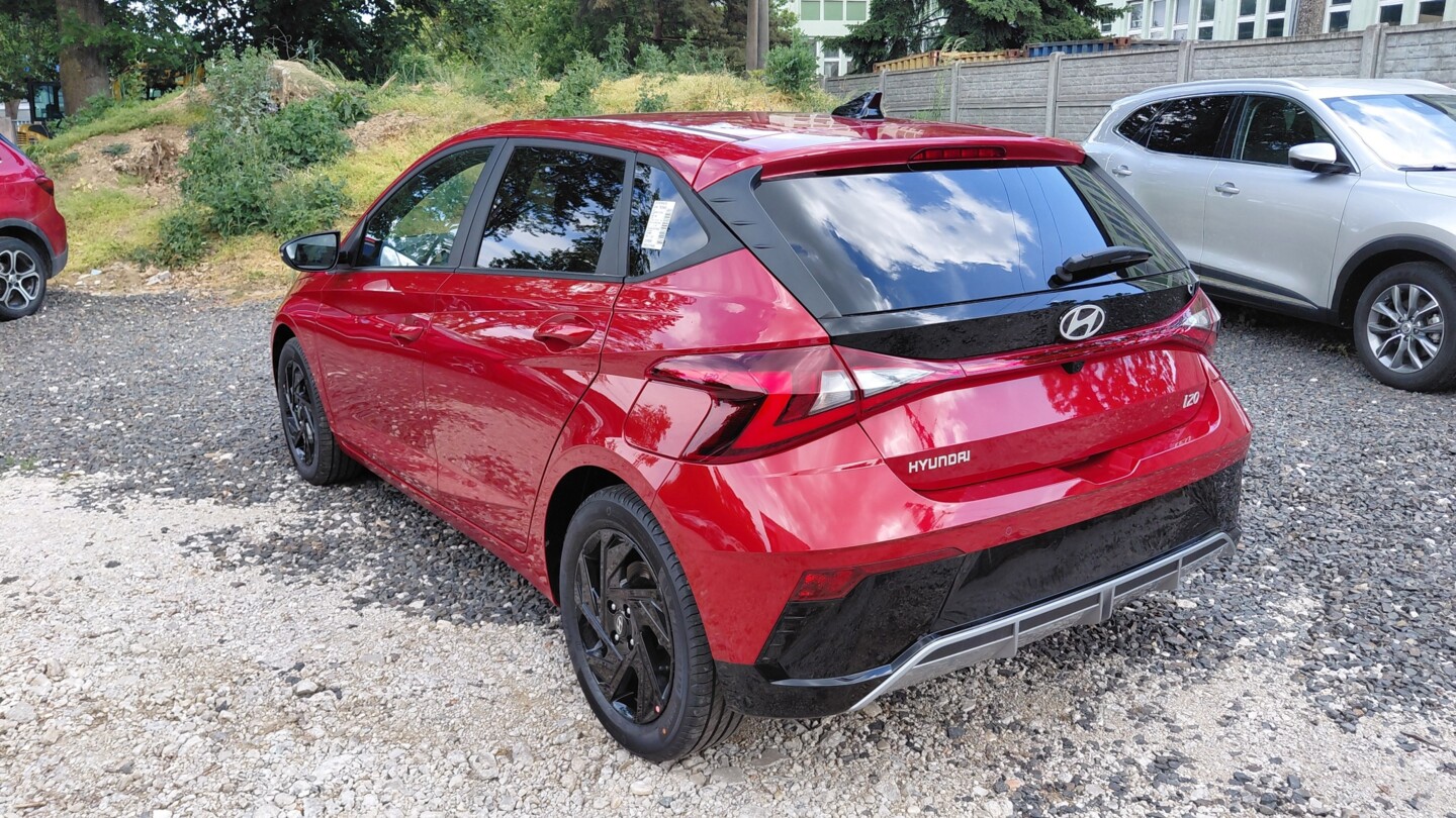 Hyundai i20