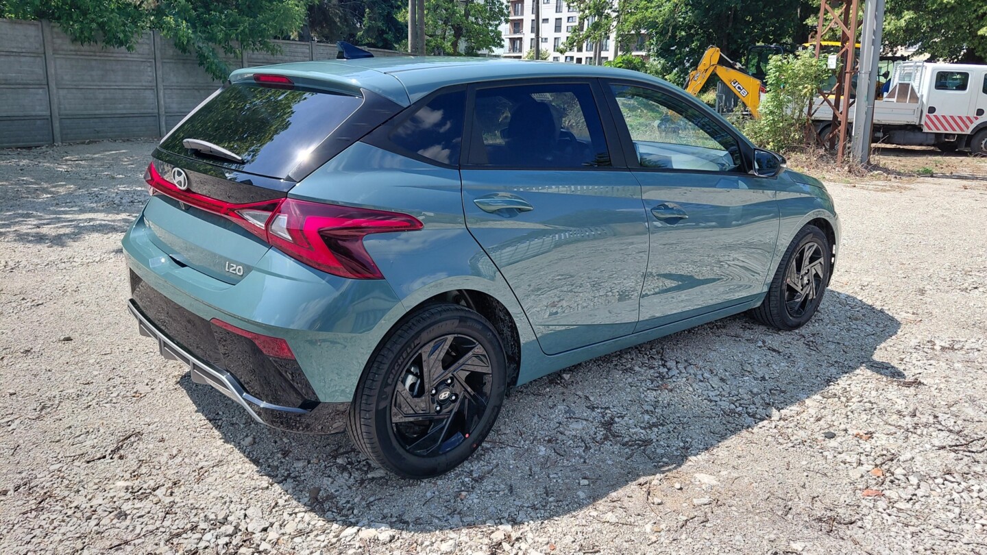 Hyundai i20