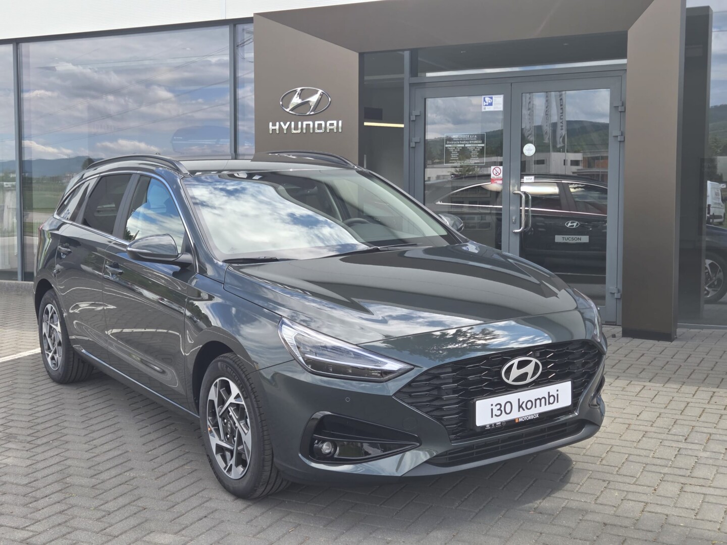 Hyundai i30