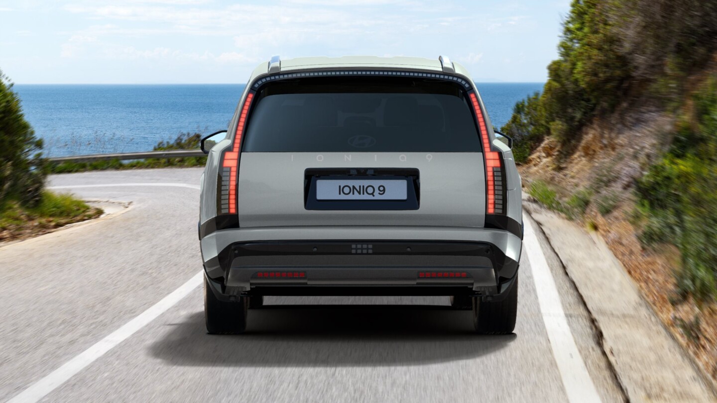 Hyundai IONIQ 9