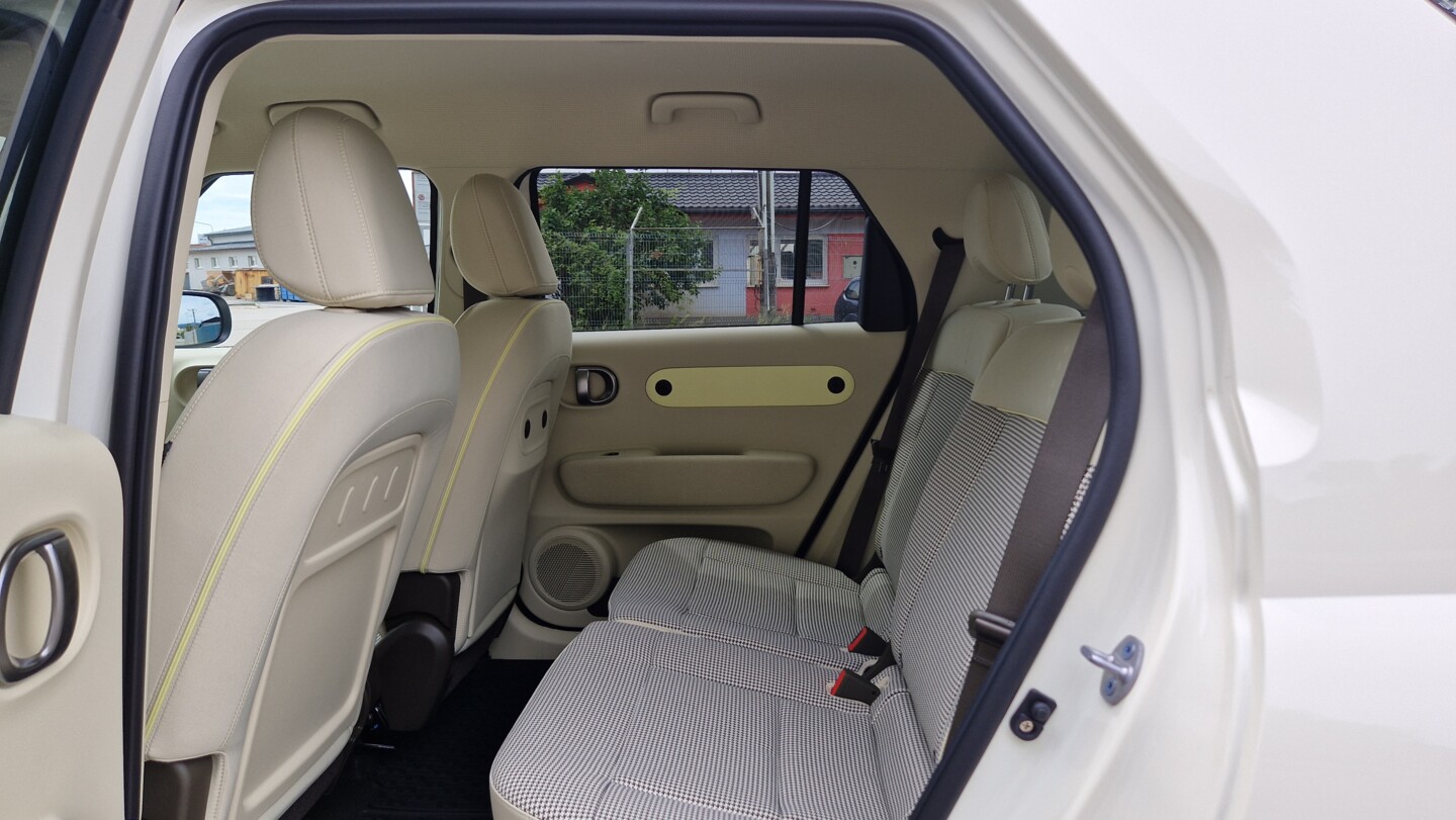 Hyundai INSTER