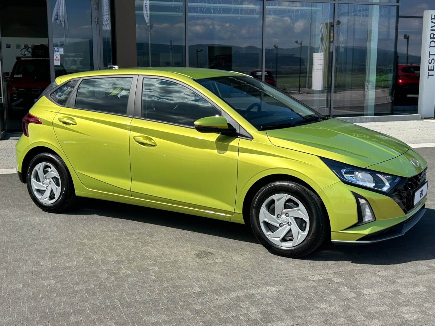 Hyundai i20