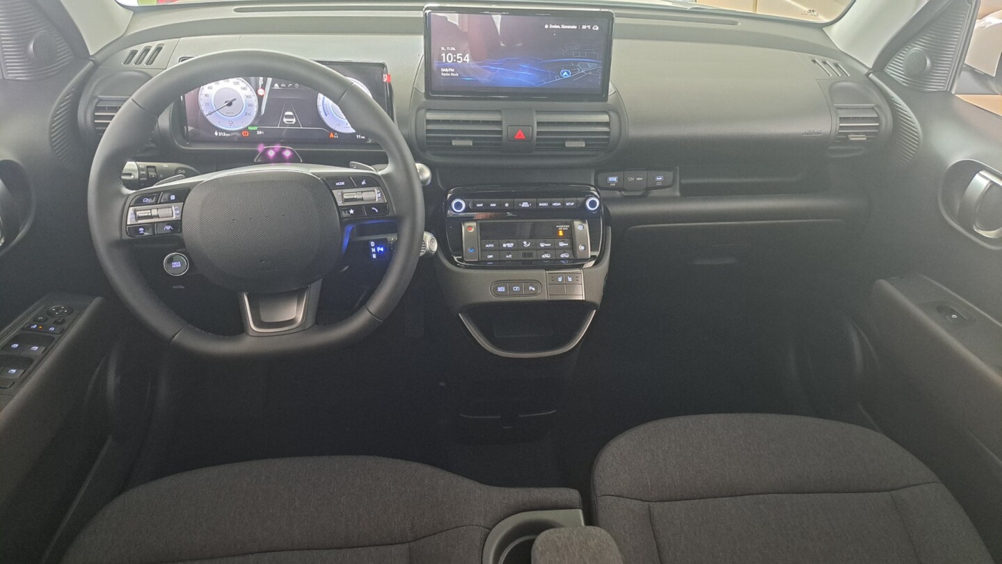 Hyundai INSTER
