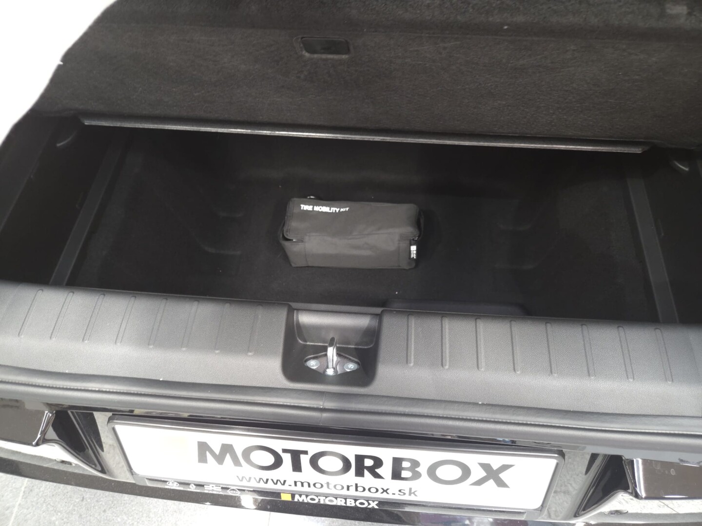 Hyundai IONIQ 3