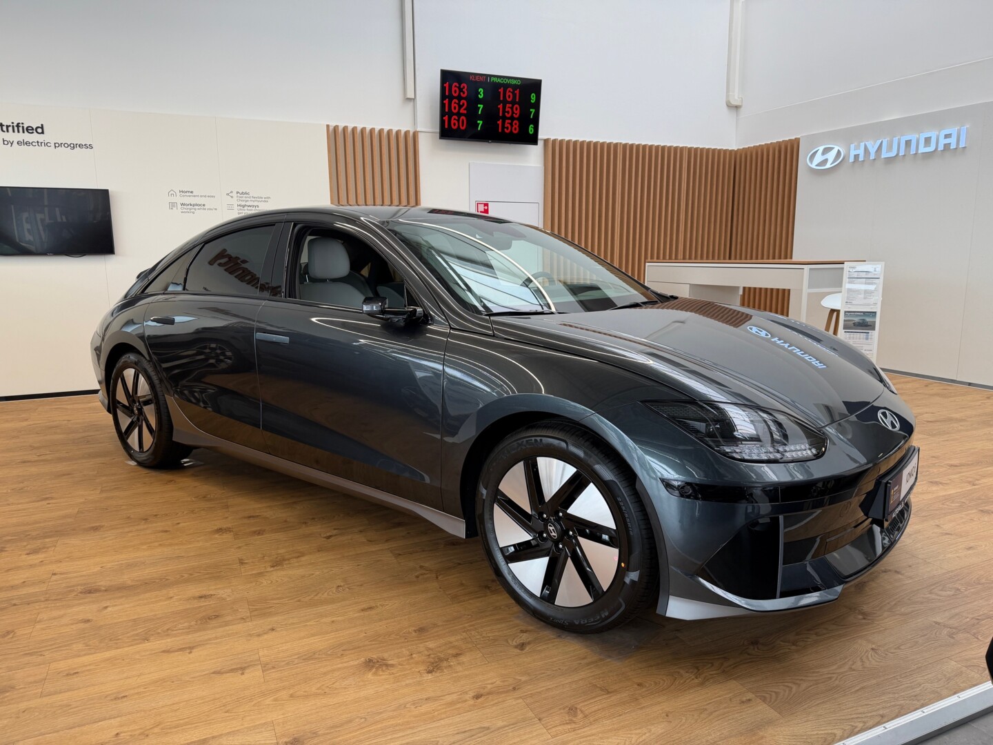 Hyundai IONIQ 6