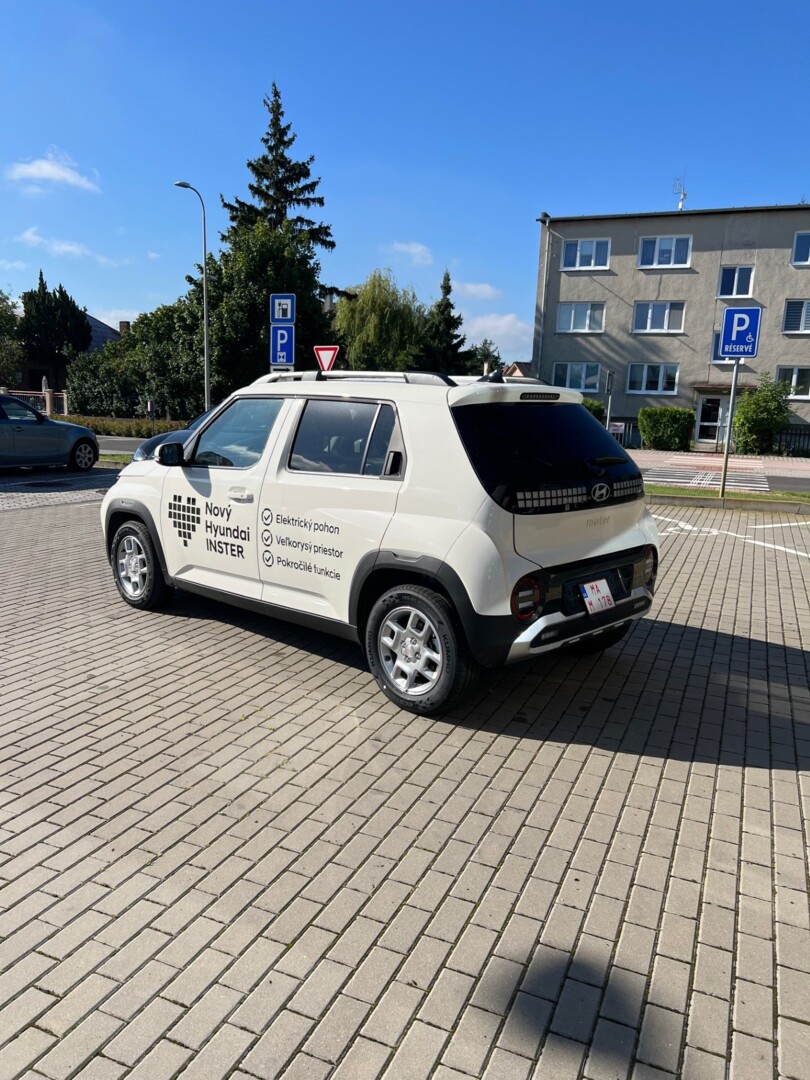 Hyundai INSTER