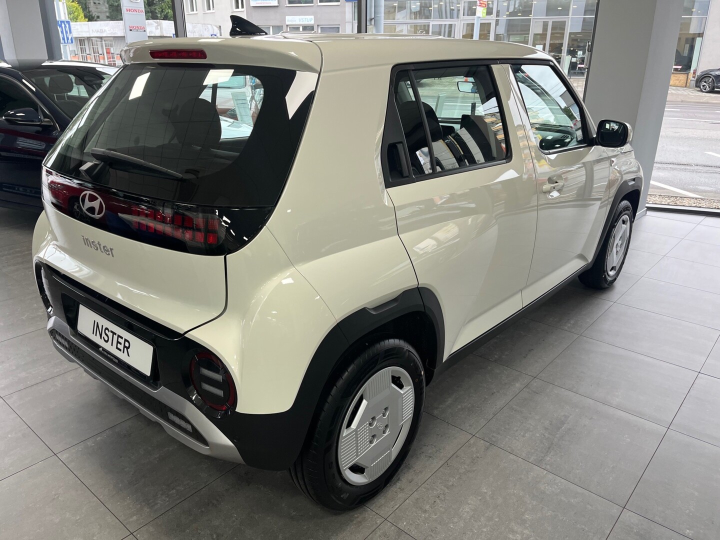 Hyundai INSTER