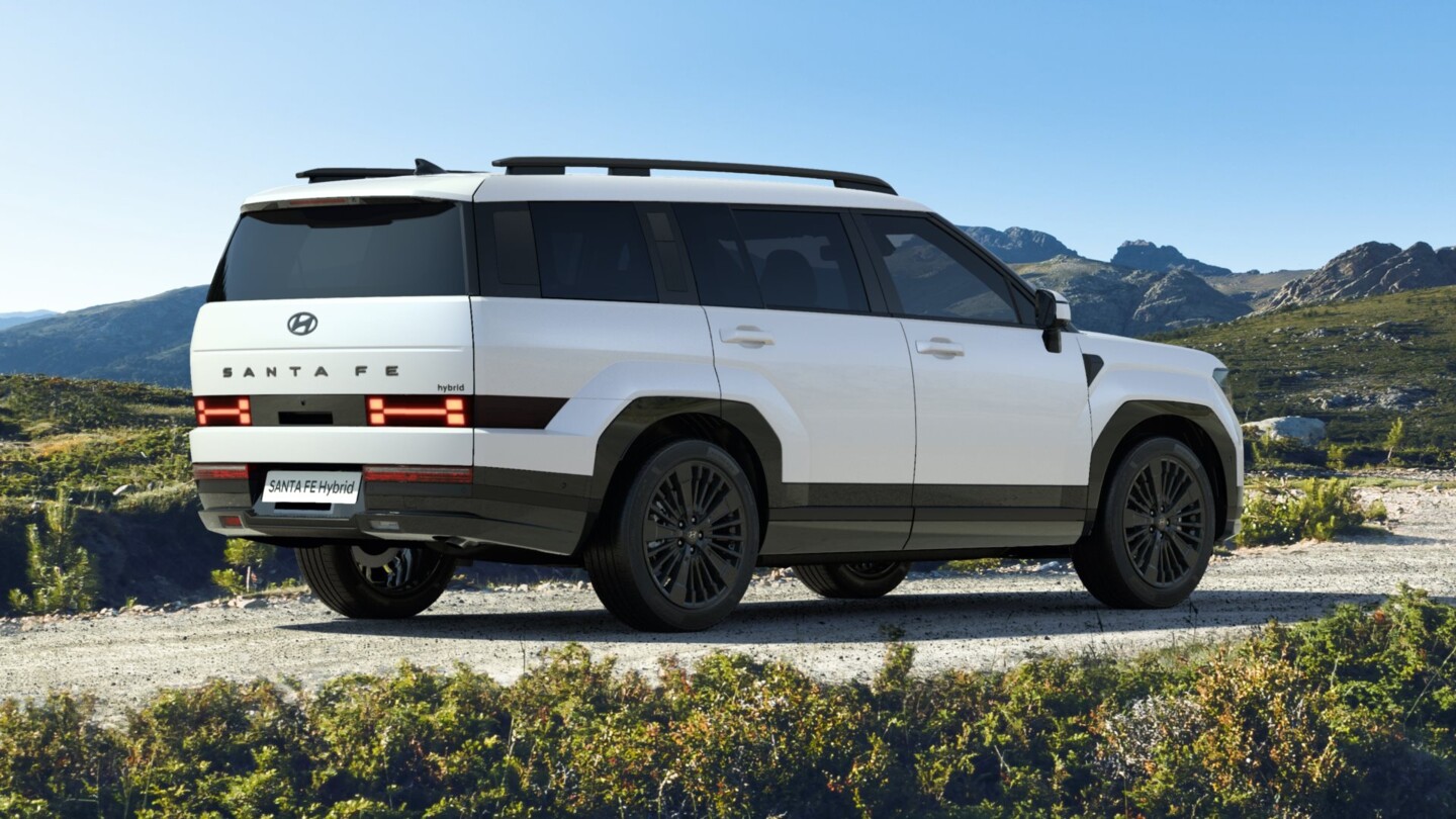 Hyundai SANTA FE