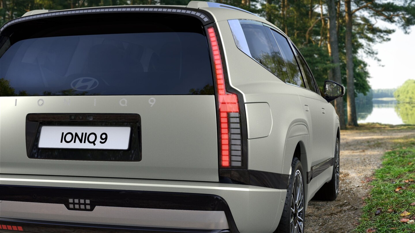 Hyundai IONIQ 9