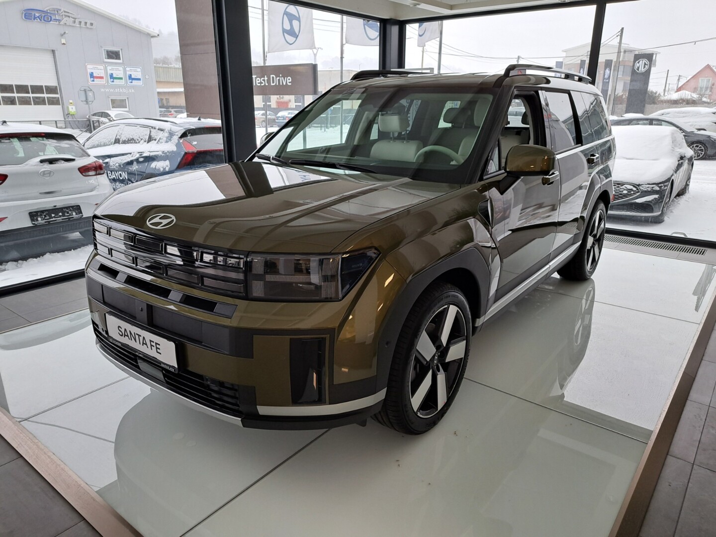 Hyundai SANTA FE