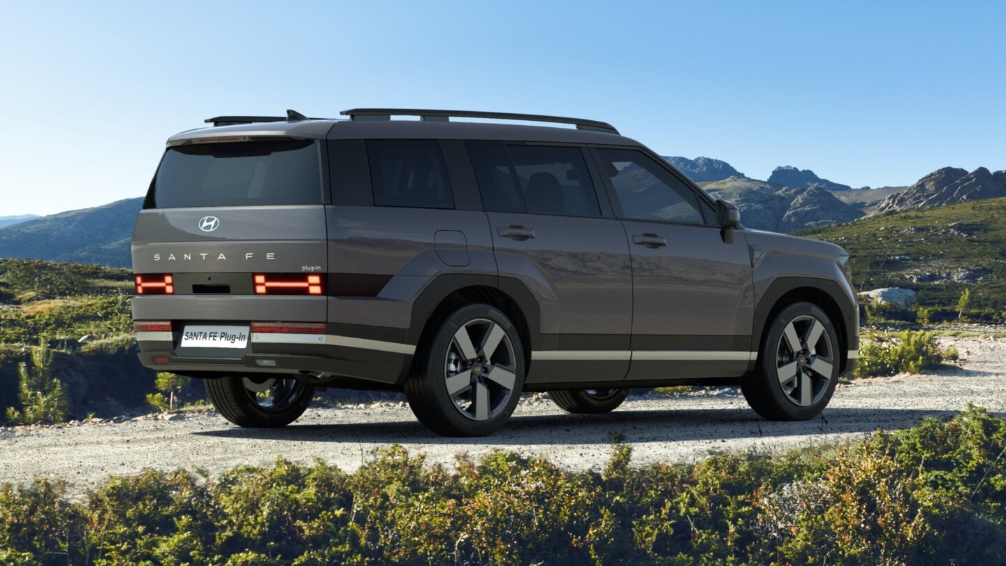 Hyundai SANTA FE