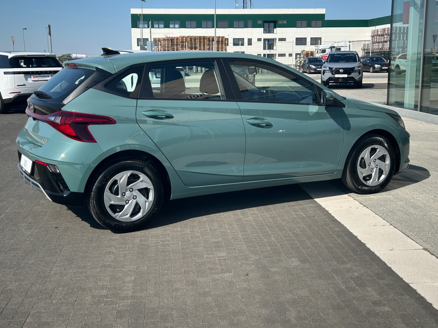 Hyundai i20