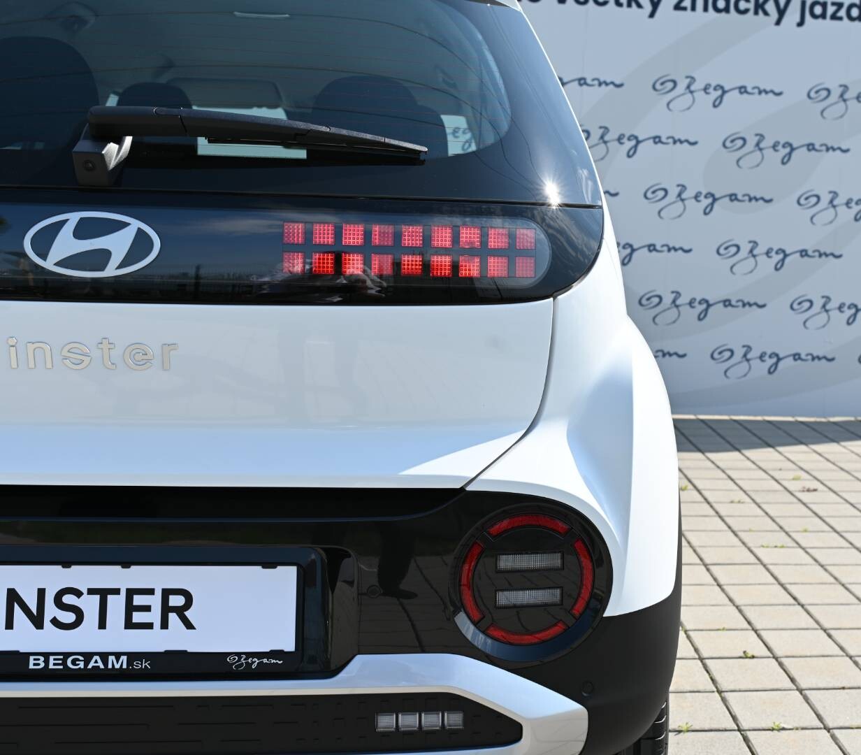 Hyundai INSTER