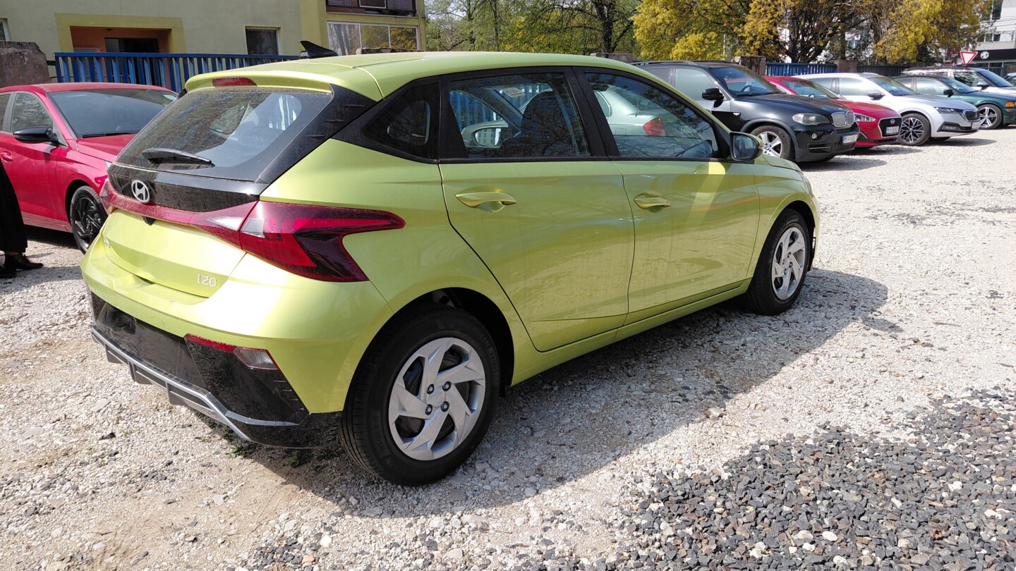 Hyundai i20