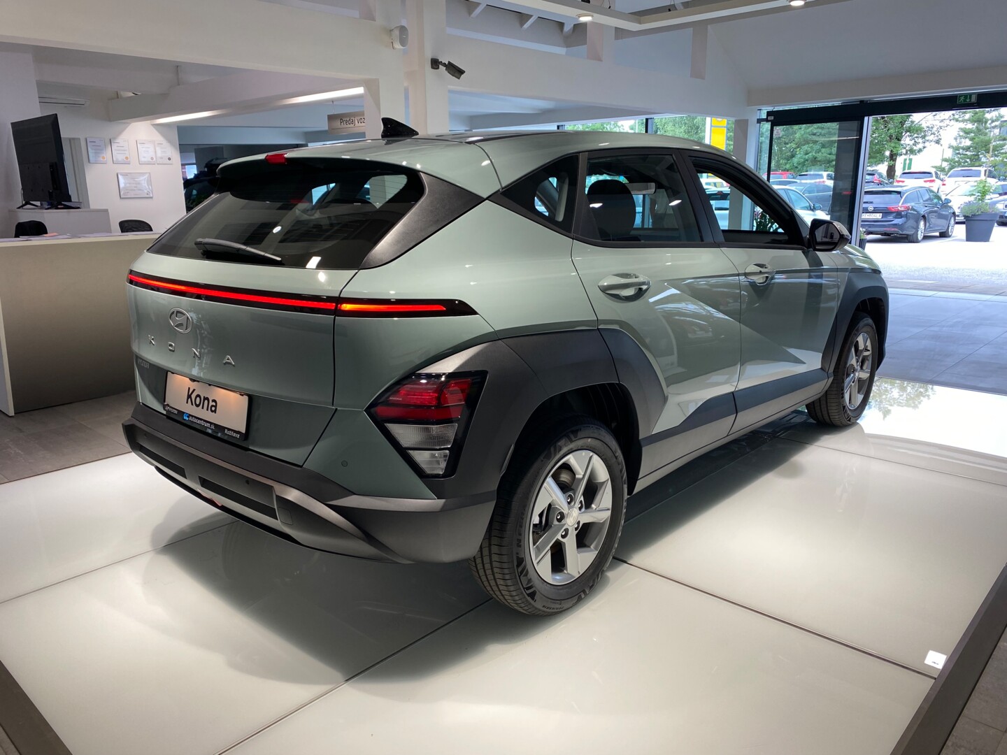 Hyundai KONA