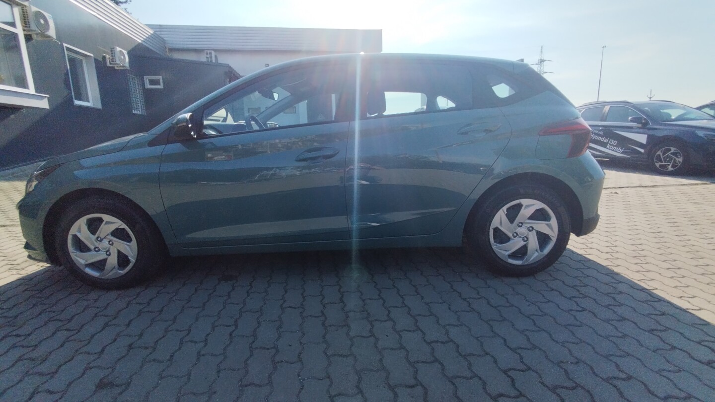 Hyundai i20