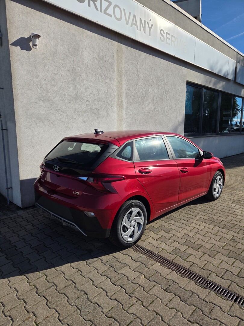 Hyundai i20