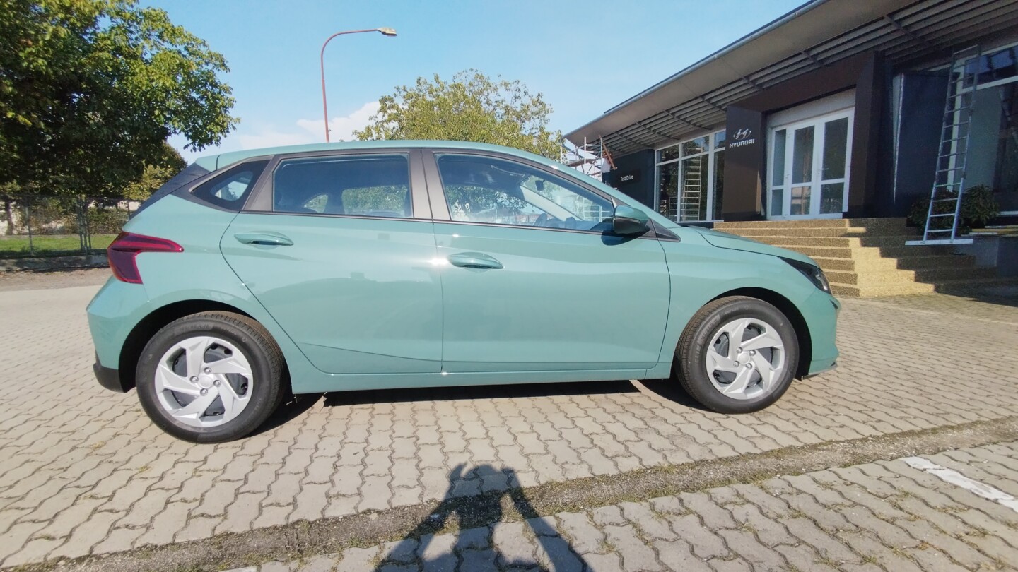 Hyundai i20