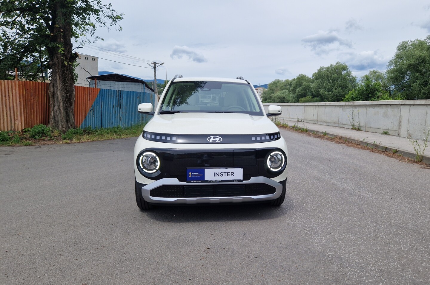 Hyundai INSTER