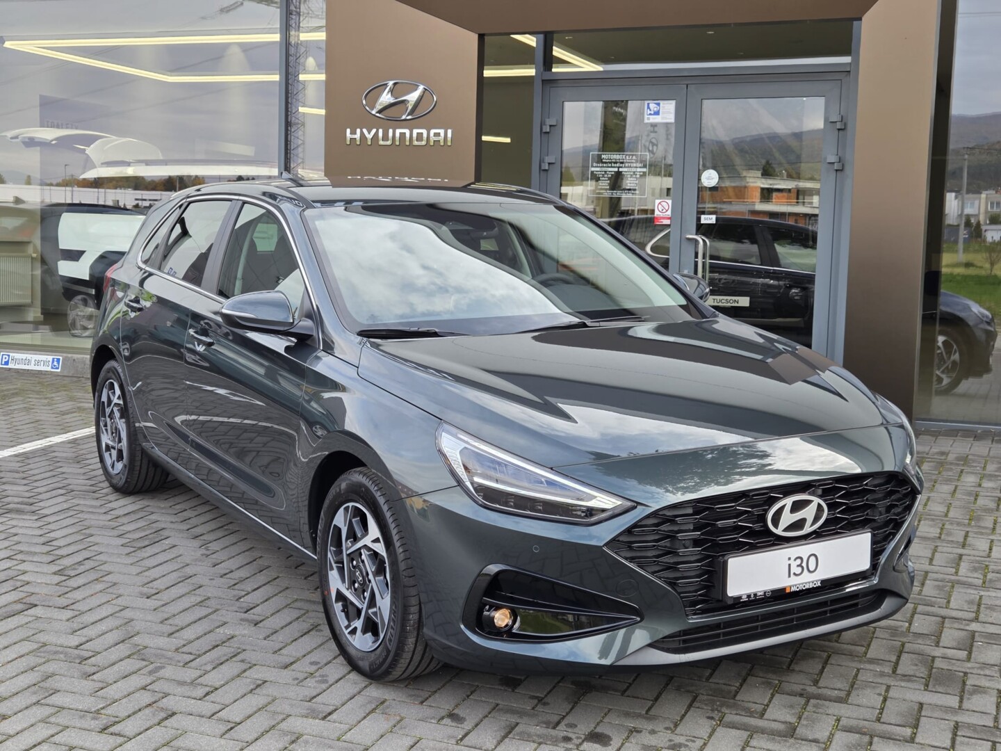 Hyundai i30
