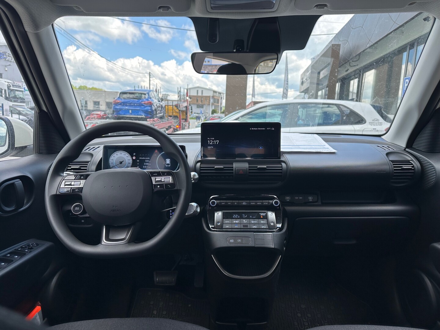 Hyundai INSTER