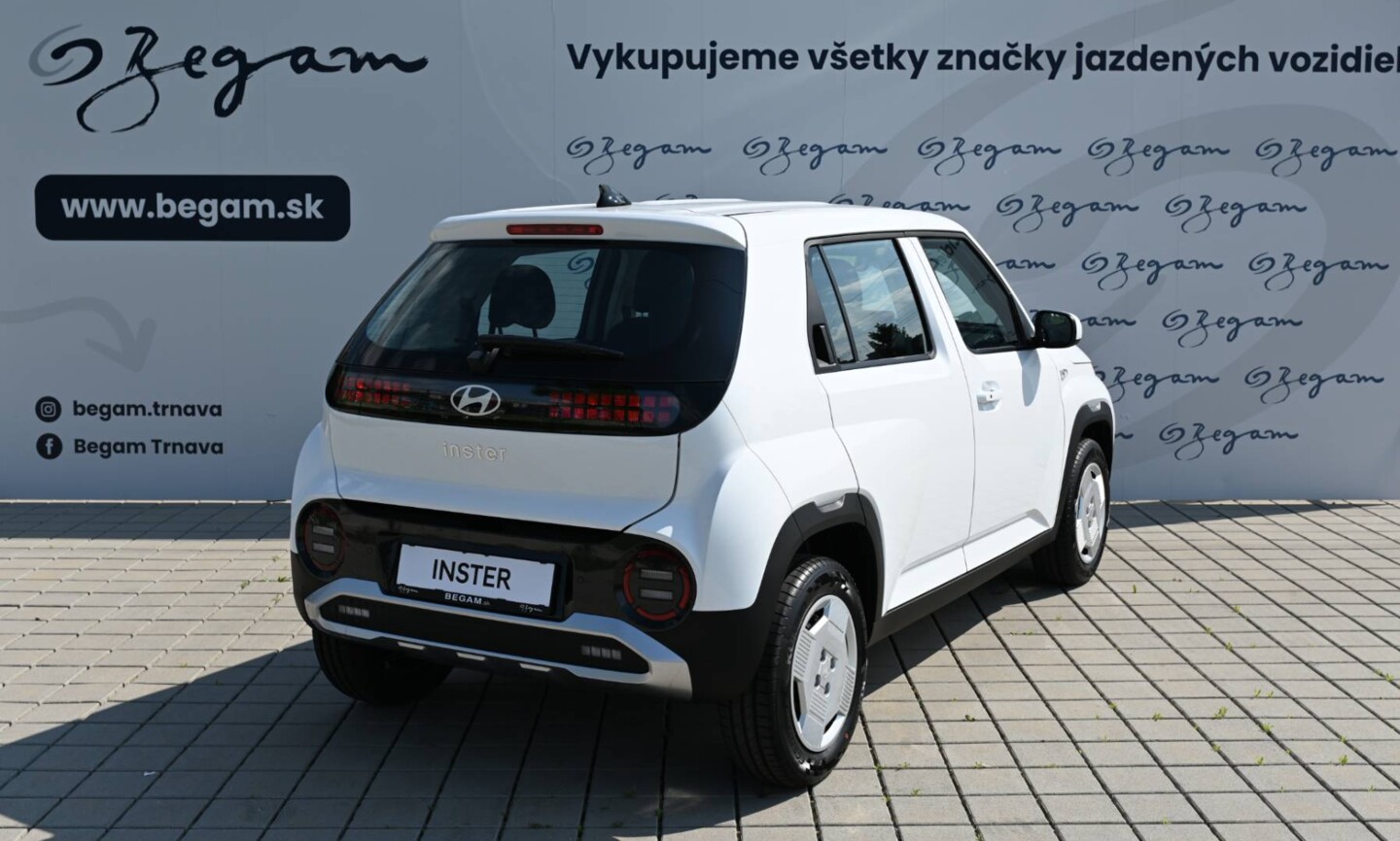 Hyundai INSTER