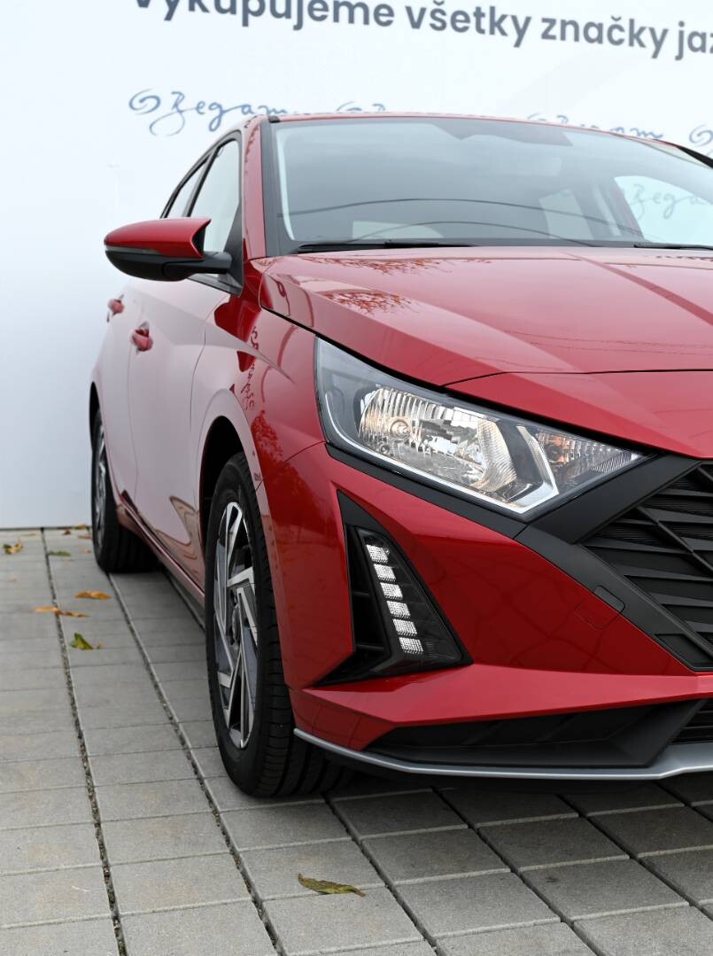 Hyundai i20