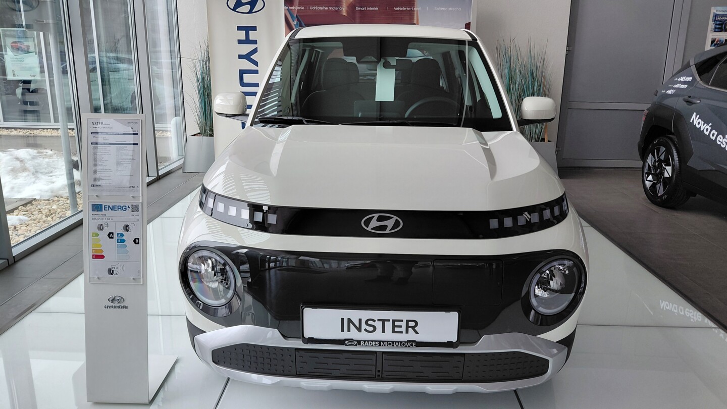 Hyundai INSTER